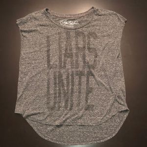 Aeropostale Pretty Little Liars t-shirt